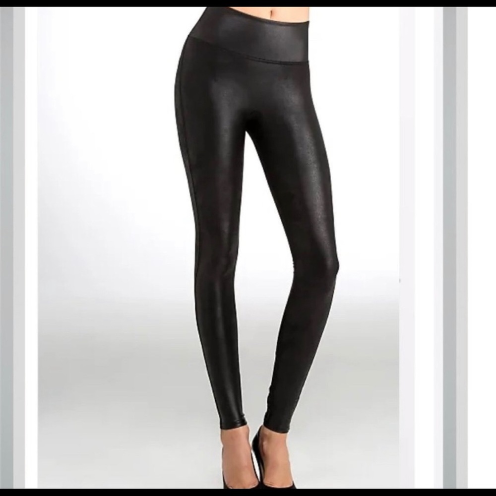 🔥 NWT SPANX FAUX LEATHER LEGGINGS